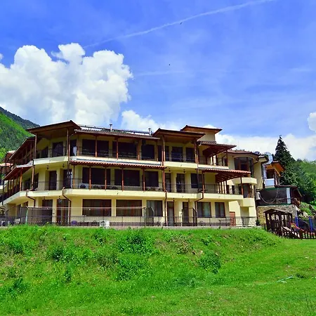 Family Gorski Kut Otel